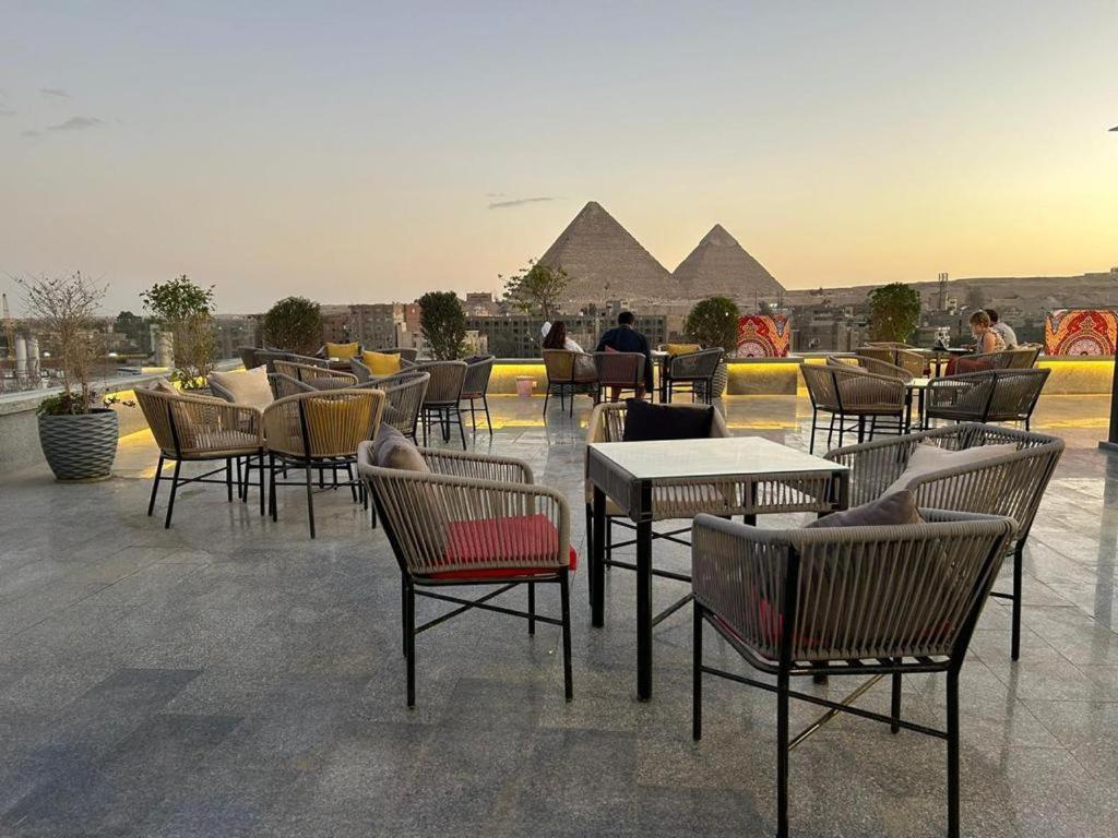 Pyramid Front Hotel Al Kawm al Akhdar Zewnętrze zdjęcie