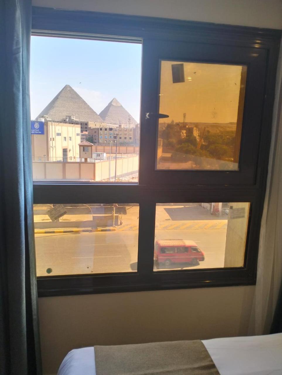 Pyramid Front Hotel Al Kawm al Akhdar Zewnętrze zdjęcie