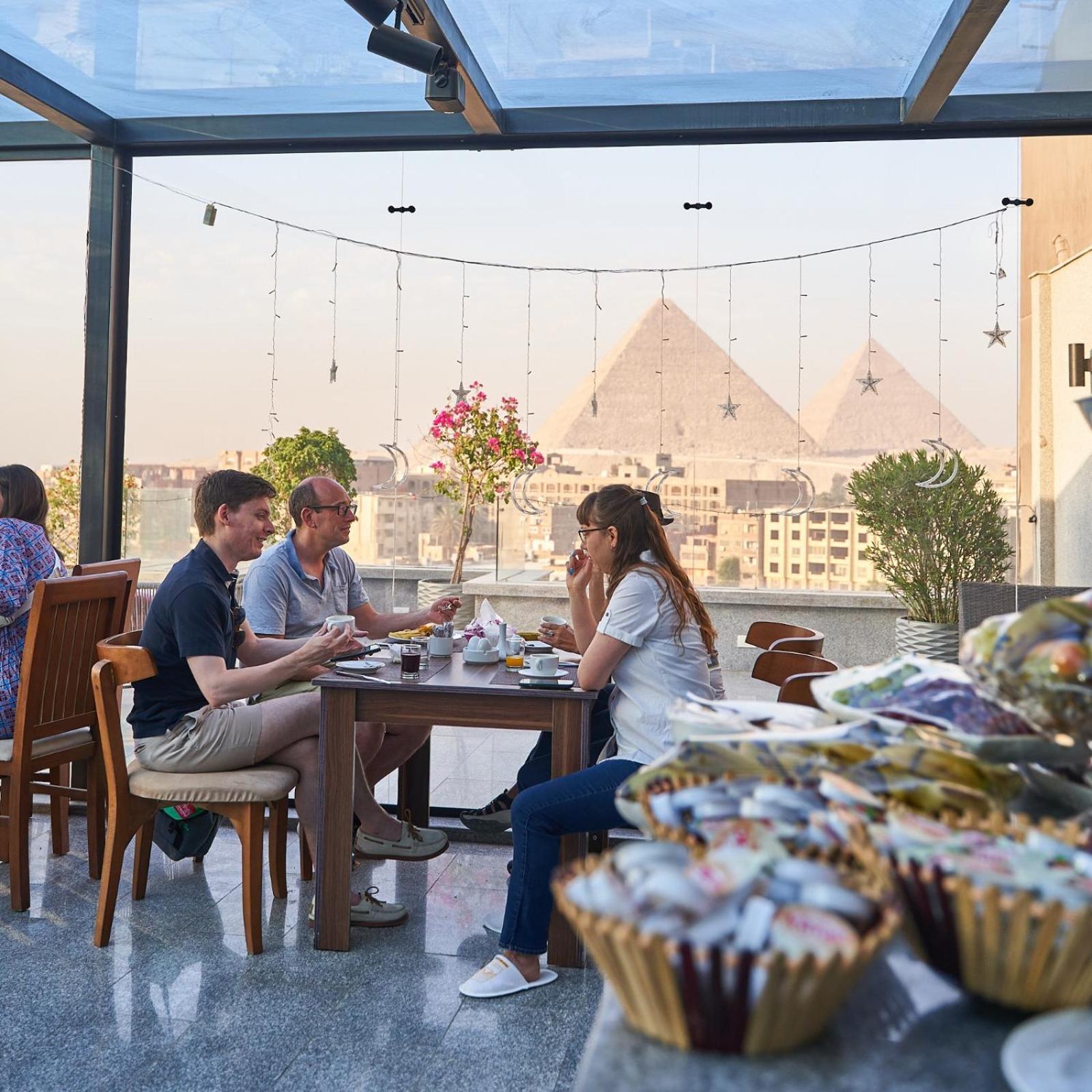 Pyramid Front Hotel Al Kawm al Akhdar Zewnętrze zdjęcie